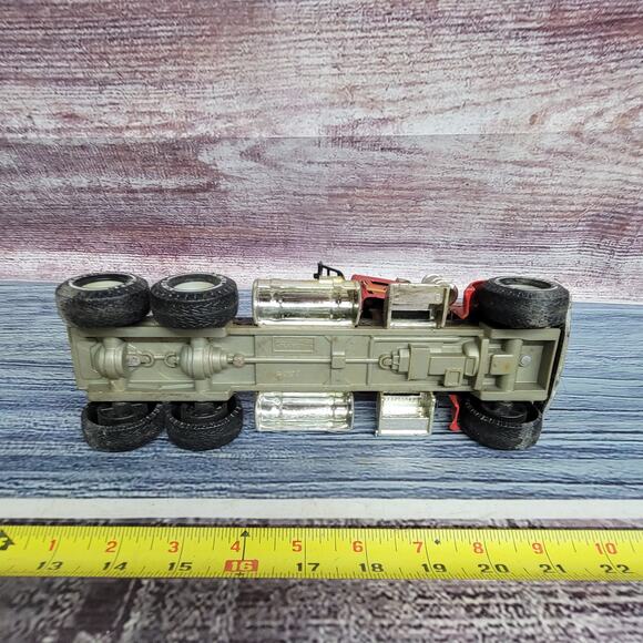 Nylint Pressed Steel muscle machine cabover semi no sound parts/repair red - Picture 12 of 12